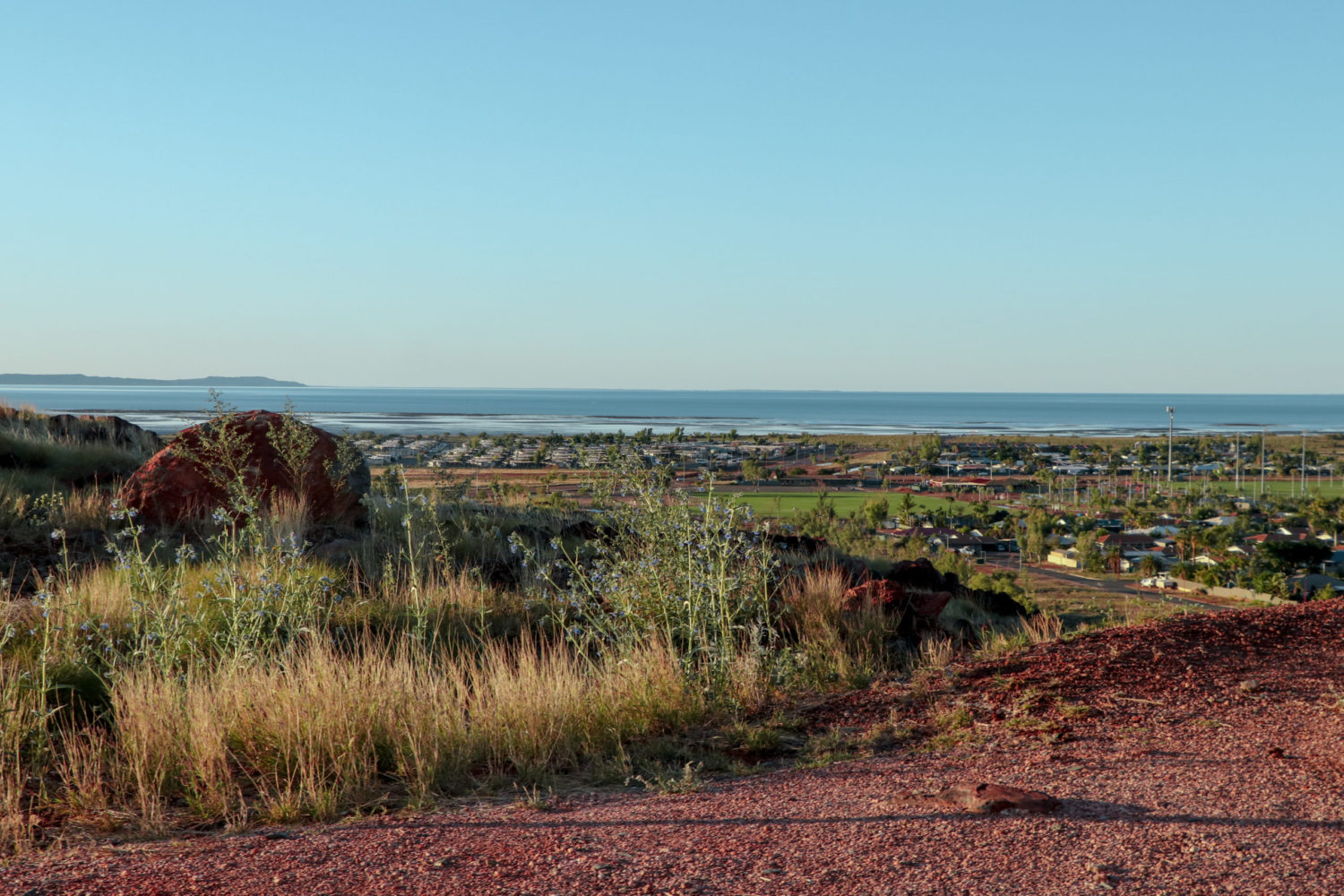 karratha hill look out